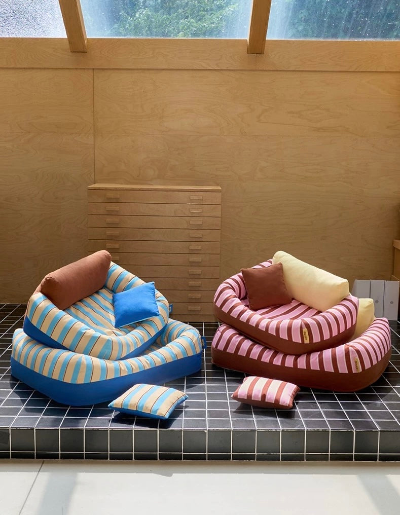 Macaron Cozy Spot for pets showing product design