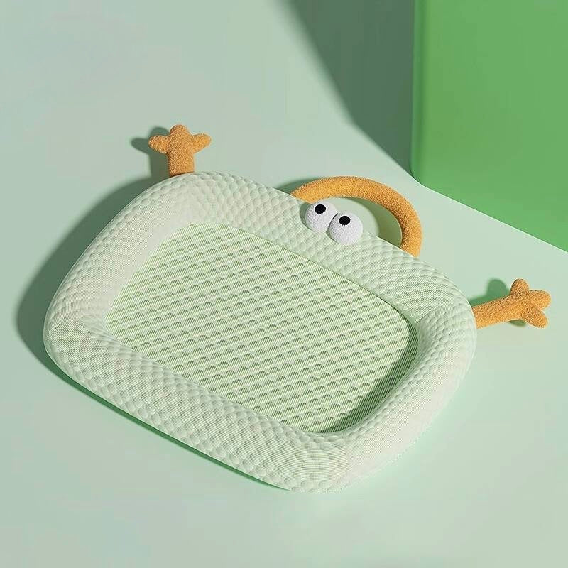Cooling Dog Mat - Ice Pad for All Seasons, Breathable & Comfortable Pet
Sleeping Mat