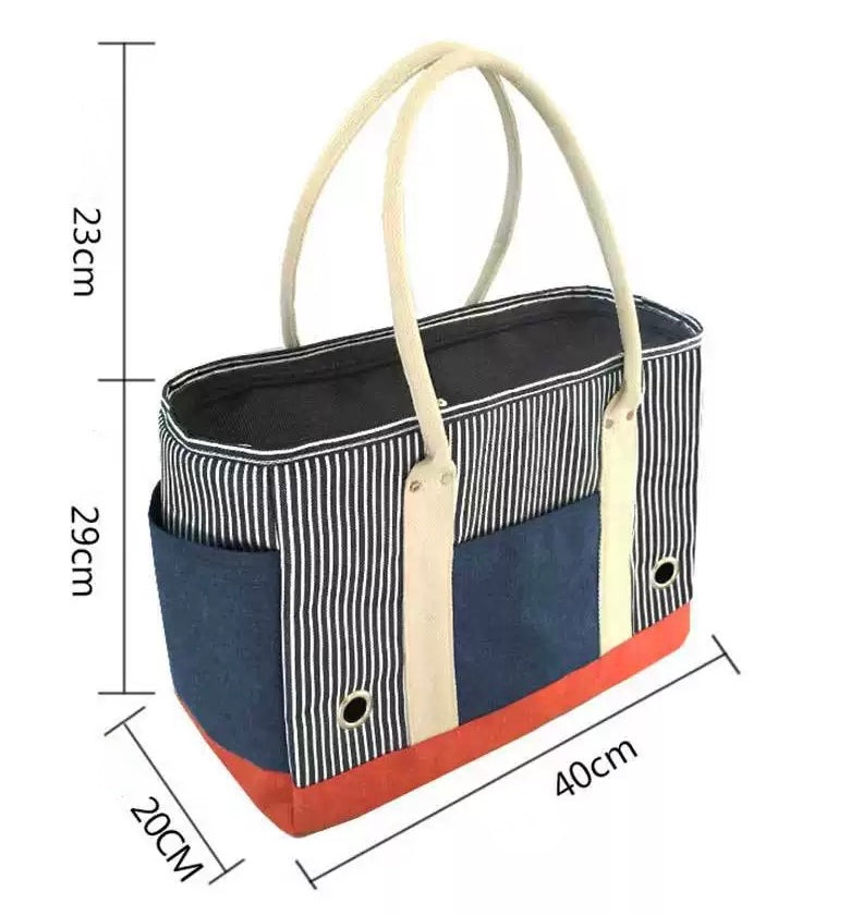 Portable Outdoor Pet
Carrier Bag - Breathable & Stylish for Small Dogs and Cats