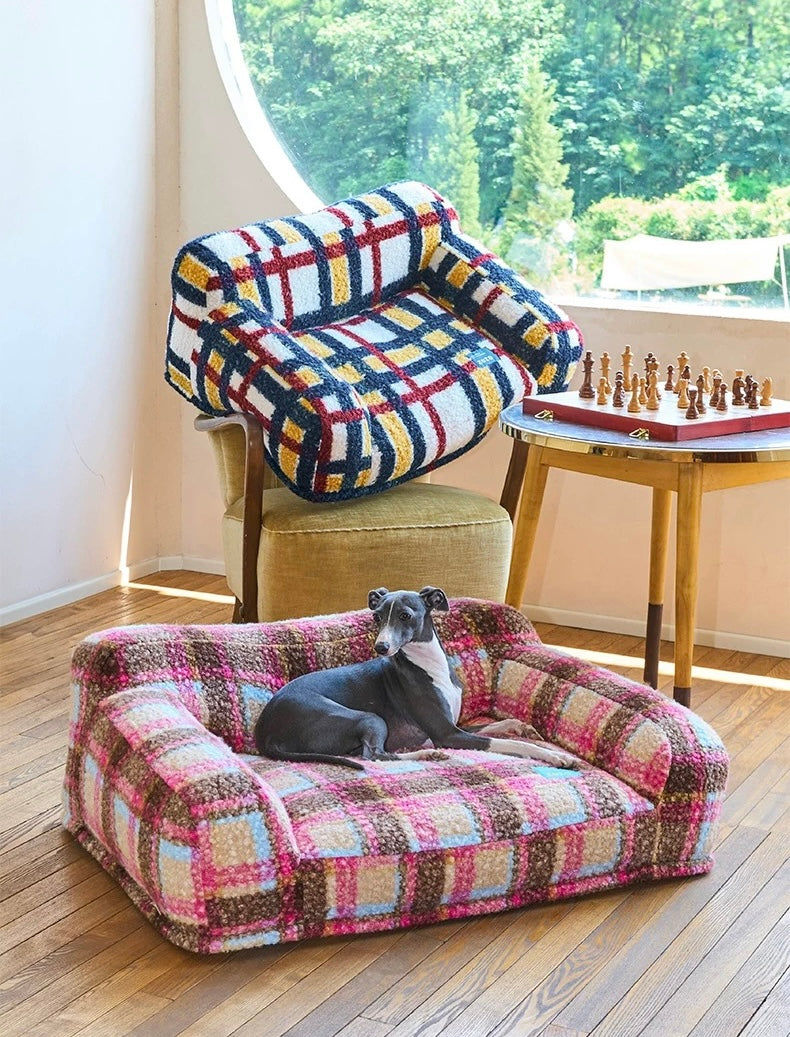 Toffee Tart Sofa for pets highlighting close up design details