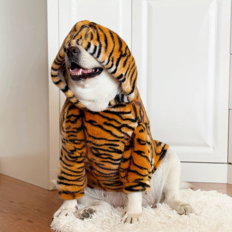 Cozy Tiger-Pattern Winter Coat – Sizes for Medium & Large Dogs
