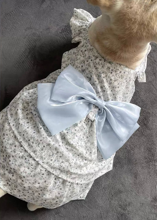 Breathable Princess
Dress for Large Dogs - Featuring a Big Bow and Elegant Skirt Design