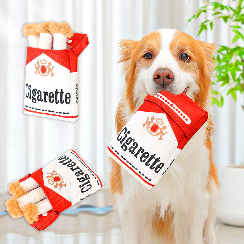 Squeaky sounds to stimulate curiosity and playfulness