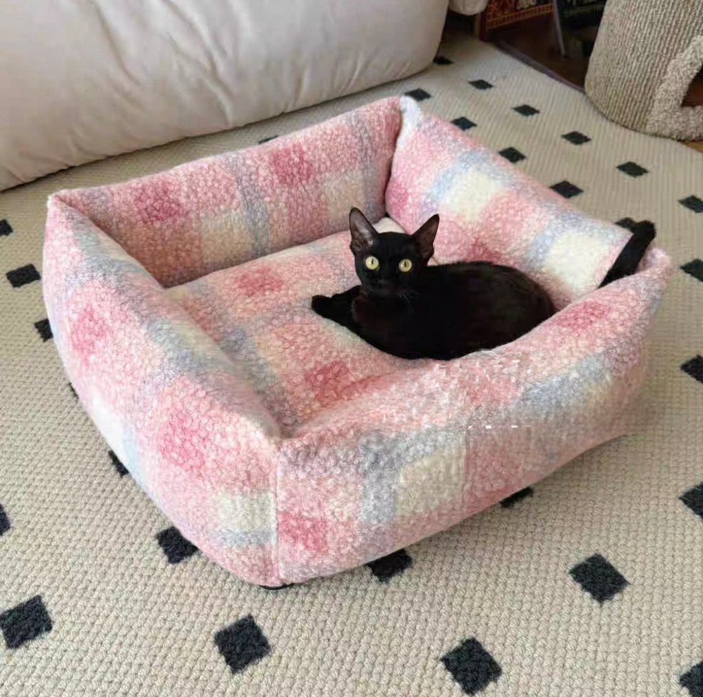 FluffCheck Plush Pet Lounger 🐾