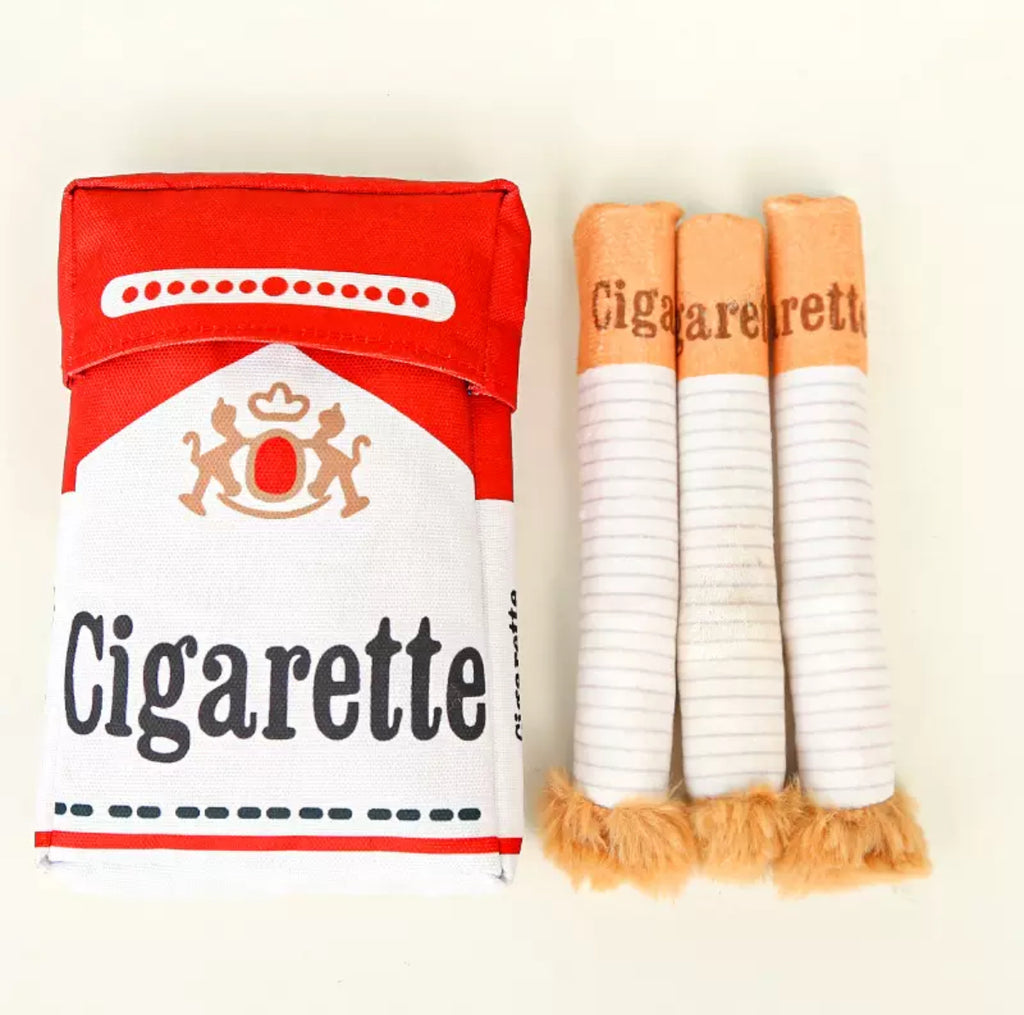 Squeaky sounds to stimulate curiosity and playfulness