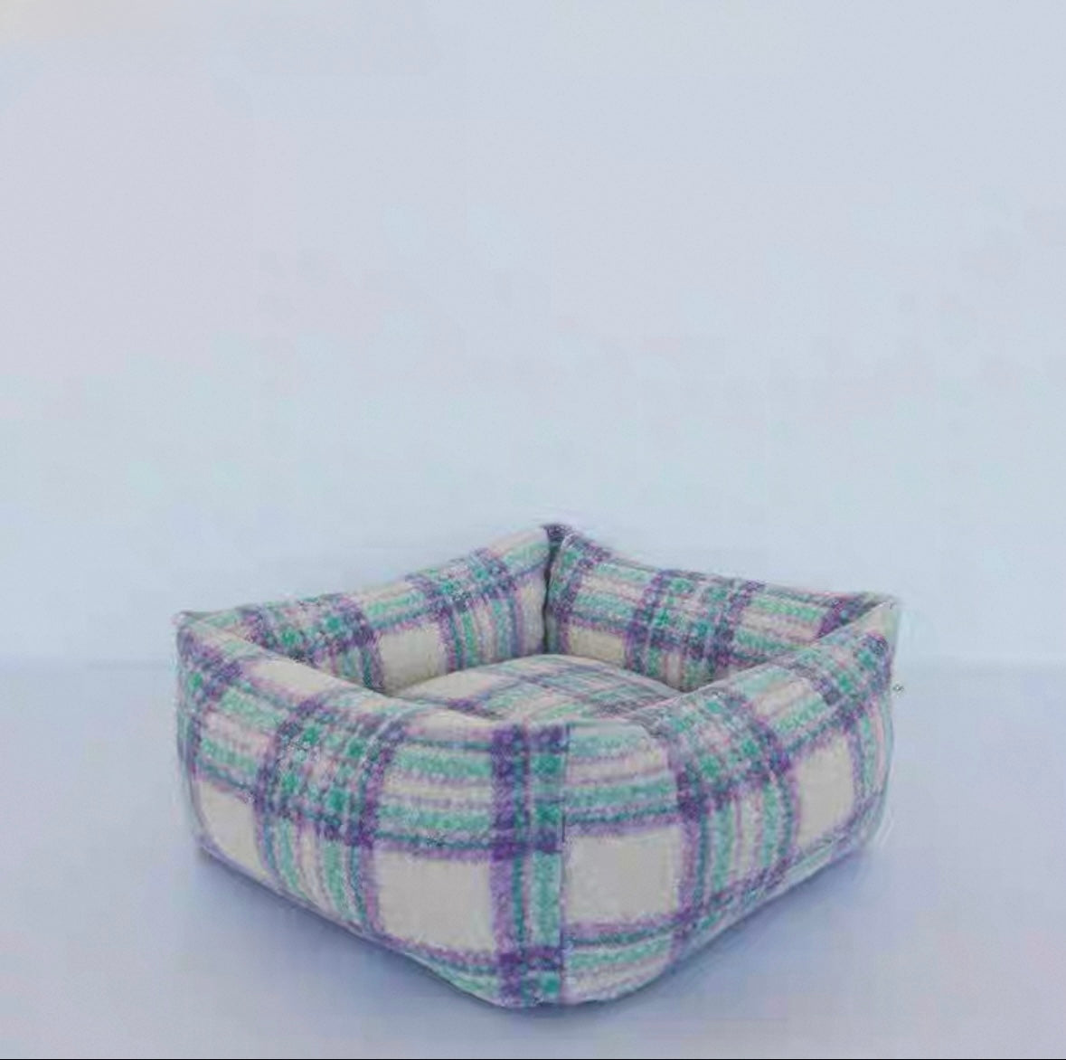FluffCheck Plush Pet Lounger 🐾