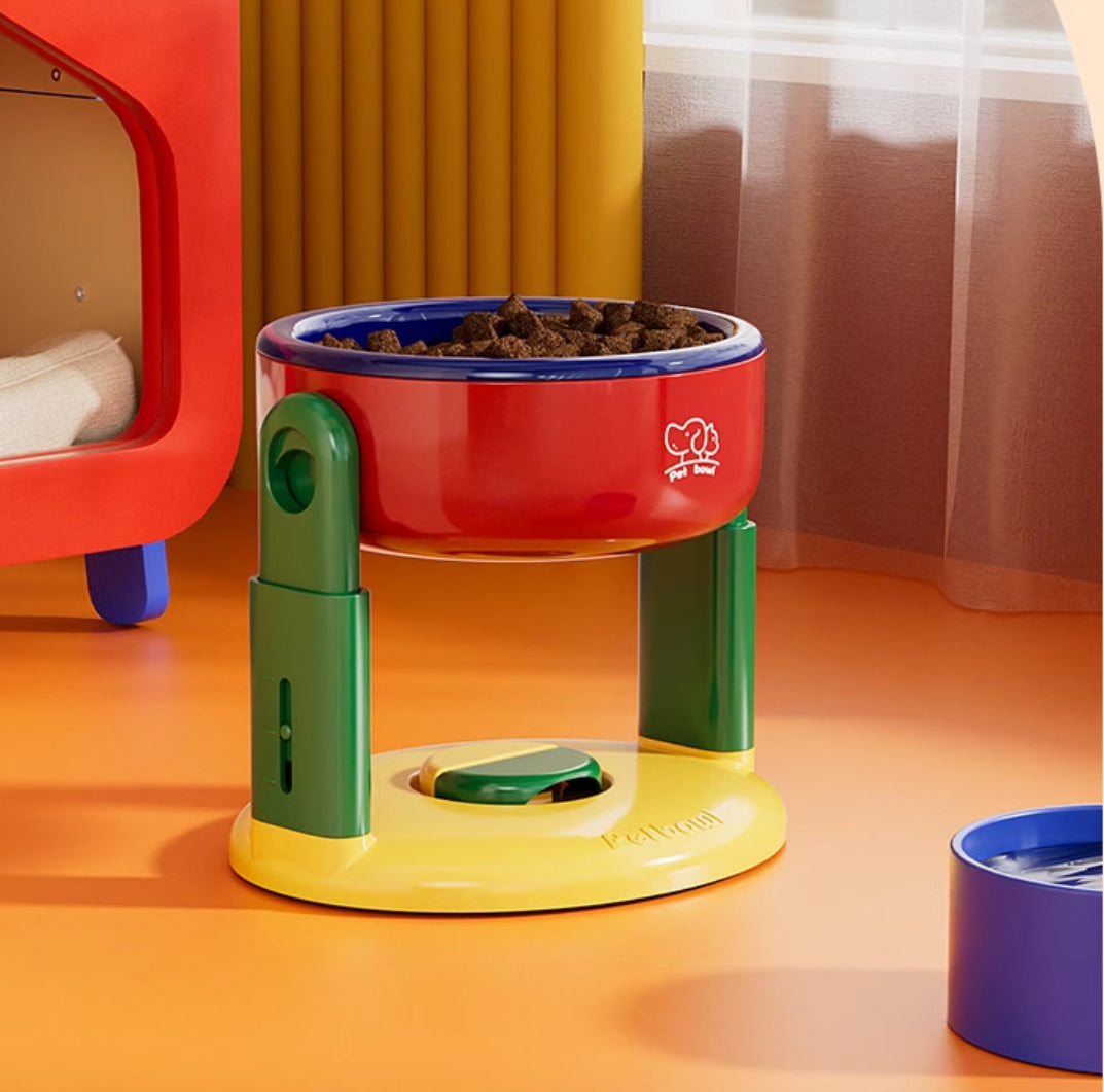 Adjustable Pet Bowl with Suction Base - Anti-Spill Design, Protects Neck and Joints