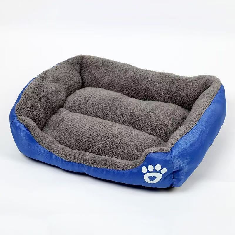 All-Season Square Dog
Bed - Warm, Soft & Perfect for Small to Large Breeds